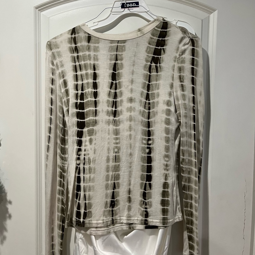 Olive and White Tie-Dye Long Sleeve Crewneck Top